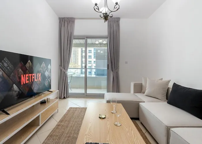 Dubai Marina 1 Bdr, Pool And Gym, Close To Metro