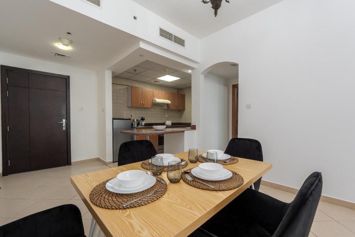 Marina 1 Bdr, Pool And Gym, Close To Metro * Dubai