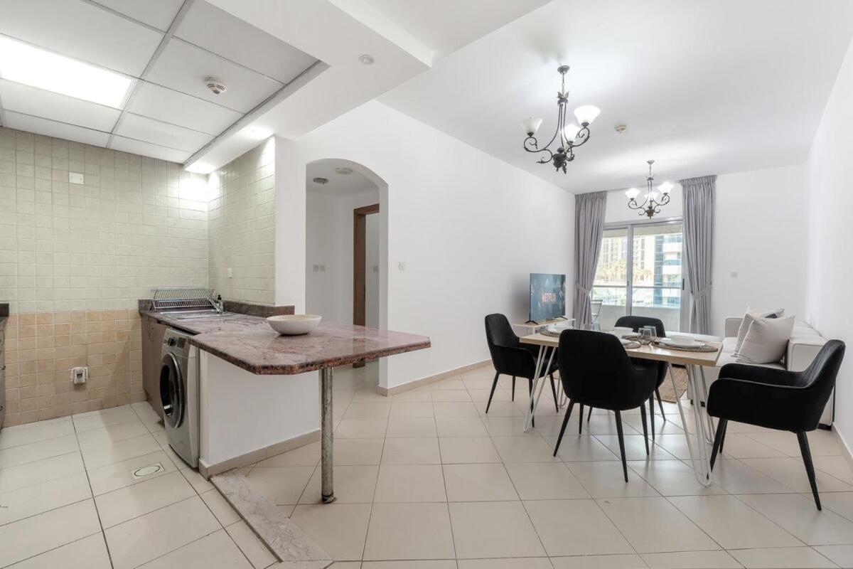 Apartment Marina 1 Bdr, Pool And Gym, Close To Metro Dubai