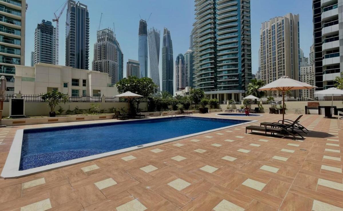 Marina 1 Bdr, Pool And Gym, Close To Metro Dubai